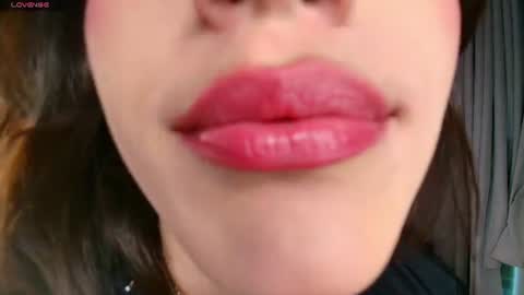 Snapshot of amelia_mee chatting on 06/23/26, 07:34 amelia_mee online show from 06/23/26, 07:34