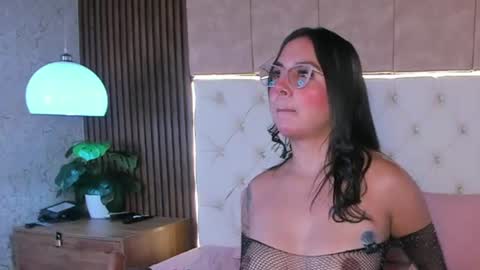 Snapshot of amelia_rossetti chatting on 07/09/26, 11:25 amelia rossetti online show from 07/09/26, 11:25