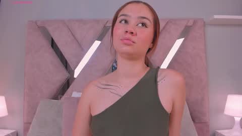 Snapshot of amelia_saenz_ chatting on 02/11/26, 07:30 Amelia online show from 02/11/26, 07:30