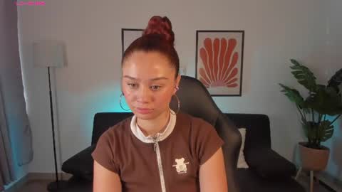 Snapshot of amelia_saenz_ chatting on 07/23/26, 03:32 Amelia online show from 07/23/26, 03:32