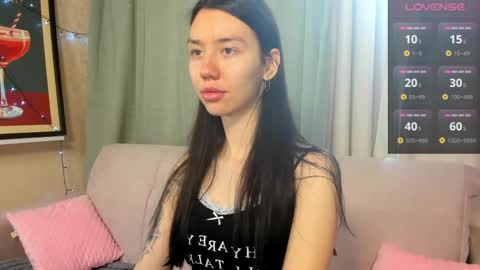 Snapshot of amelia_skyy chatting on 05/28/26, 01:36 Anna online show from 05/28/26, 01:36