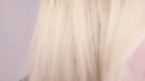 Amelia online show from 02/27/25, 12:43