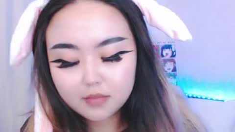 Amelia online show from 06/22/26, 05:43