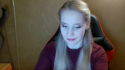 Amelia  online show from 06/01/26, 06:53
