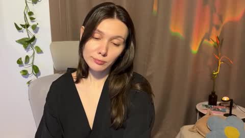 Ameli online show from 11/26/25, 01:12