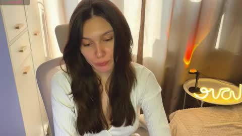 Snapshot of ameliahenderson chatting on 03/11/26, 11:27 Ameli online show from 03/11/26, 11:27