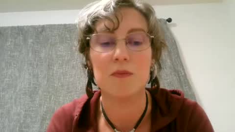 Snapshot of ameliaishka chatting on 10/04/25, 03:37 Ameliaishka online show from 10/04/25, 03:37