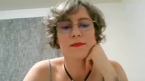 Snapshot of ameliaishka chatting on 11/24/25, 04:34 Ameliaishka online show from 11/24/25, 04:34