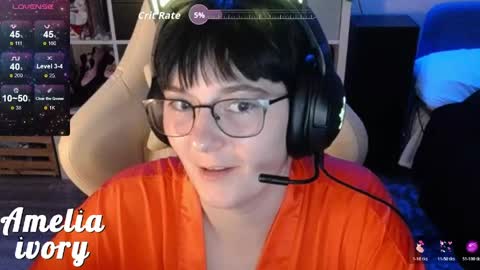Snapshot of ameliaivory chatting on 05/18/26, 10:04 ameliaivory online show from 05/18/26, 10:04