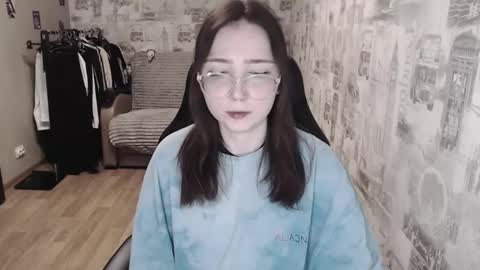 Snapshot of ameliakamishiro chatting on 03/04/25, 07:54 Amelia online show from 03/04/25, 07:54