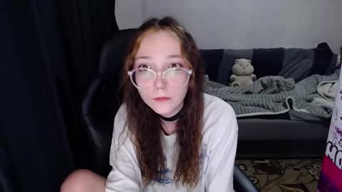 Snapshot of ameliakamishiro chatting on 10/05/25, 08:01 Amelia online show from 10/05/25, 08:01