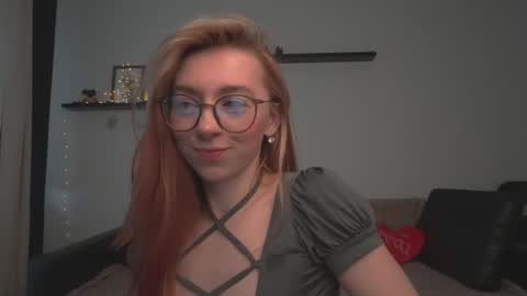 Snapshot of ameliamber0 chatting on 03/08/25, 03:56 Amelia   online show from 03/08/25, 03:56