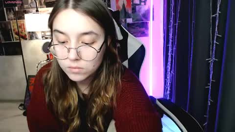 Amelia online show from 04/12/26, 01:16