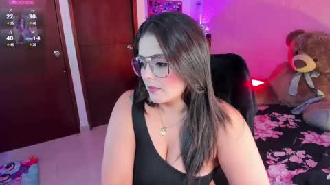 Snapshot of ameliamedina chatting on 02/13/25, 06:41 I am Ame Nice to meet you online show from 02/13/25, 06:41