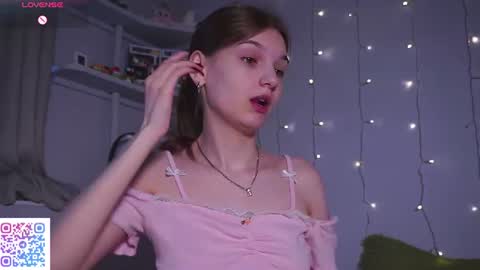 Amelia online show from 07/13/26, 07:44