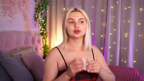  Amelia  online show from 06/07/26, 04:05