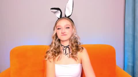 ameliawise online show from 12/26/24, 09:01