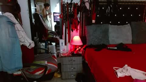 amelie__martinez online show from 02/27/26, 10:26