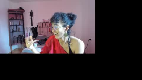 Snapshot of amelie__martinez chatting on 07/24/26, 03:21 amelie__martinez online show from 07/24/26, 03:21