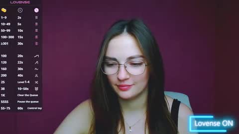 Amelie online show from 12/25/24, 06:41