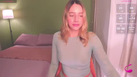 Snapshot of ameliegraham chatting on 02/12/25, 11:07 Amelie Graham online show from 02/12/25, 11:07