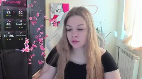 Amelie online show from 04/30/26, 01:56