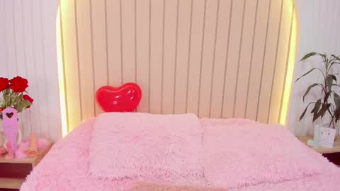 Snapshot of ameliiaa_smith chatting on 02/16/25, 01:47 Amelia online show from 02/16/25, 01:47