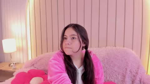 Snapshot of ameliiaa_smith chatting on 09/30/25, 03:55 Amelia online show from 09/30/25, 03:55