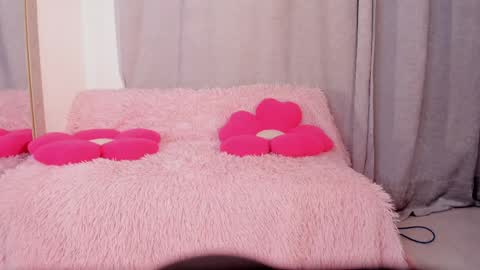 Amelia online show from 04/03/26, 09:13