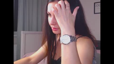 Snapshot of amelinamersi chatting on 09/08/25, 05:01 amelinamersi online show from 09/08/25, 05:01