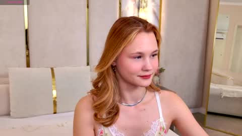 Snapshot of ameliroyse chatting on 04/25/26, 05:54 AmeliRoyse online show from 04/25/26, 05:54