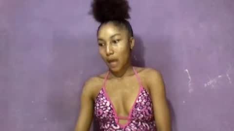 amelisy20005 online show from 02/02/26, 06:56