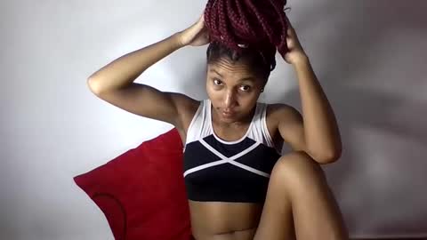 amelisy20005 online show from 04/01/26, 06:49