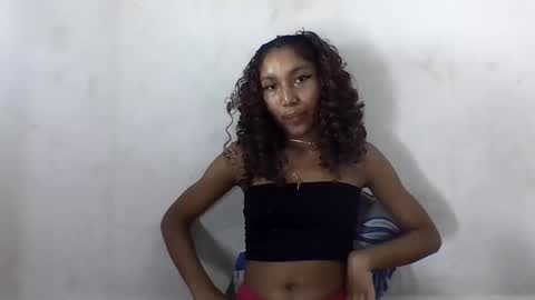 Snapshot of amelisy20005 chatting on 04/27/26, 05:33 amelisy20005 online show from 04/27/26, 05:33