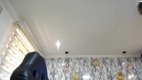 Amell Thomson online show from 01/22/25, 05:38