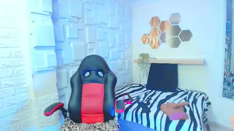 Amell Thomson online show from 01/16/26, 11:25