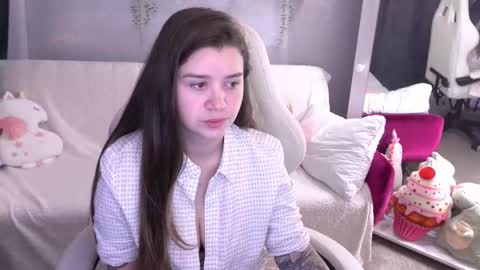 amellymillyy online show from 10/06/25, 12:46