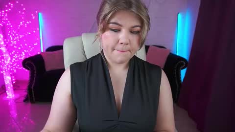 Alina online show from 03/17/26, 01:47