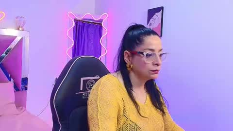 AMELY online show from 10/15/25, 11:54
