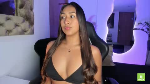          online show from 11/18/25, 02:54