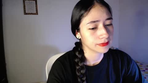 Snapshot of amelycaro chatting on 12/28/24, 05:33 Amely  online show from 12/28/24, 05:33