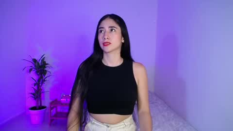 Snapshot of amelycaro chatting on 02/05/25, 02:51 Amely  online show from 02/05/25, 02:51