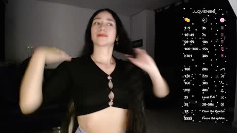 Snapshot of amelycaro chatting on 09/12/25, 03:39 Amely  online show from 09/12/25, 03:39