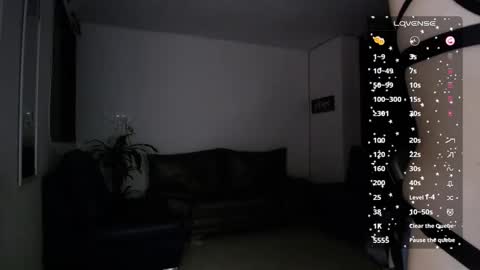 Snapshot of amelycaro chatting on 10/03/25, 02:41 Amely  online show from 10/03/25, 02:41