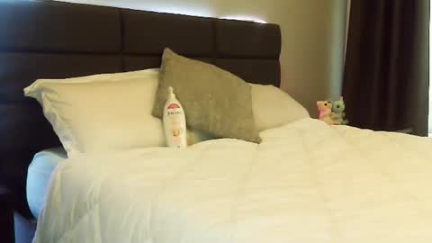 HOT white  naughty leo  xxx online show from 01/30/25, 11:34