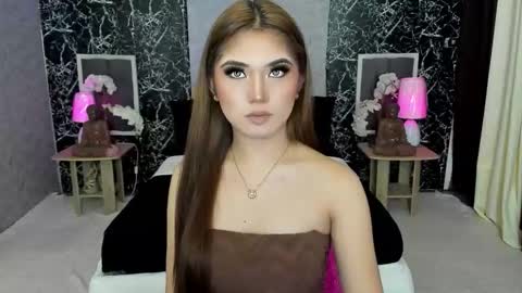 Snapshot of amethyst_claire chatting on 11/05/25, 05:29 Claire online show from 11/05/25, 05:29