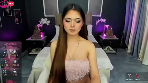 Snapshot of amethyst_claire chatting on 06/22/26, 07:27 Claire online show from 06/22/26, 07:27