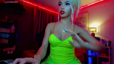 AMETHYST look at my BIO online show from 12/21/25, 07:54