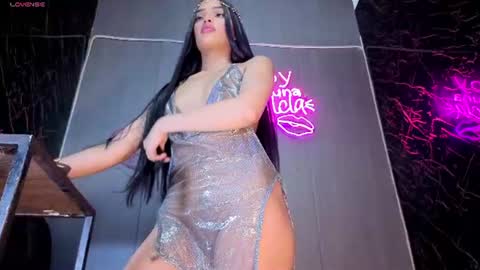 Snapshot of amgeline chatting on 06/10/26, 01:06 amgeline online show from 06/10/26, 01:06