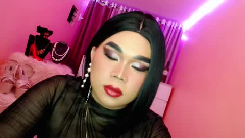 Queen Mireska online show from 02/09/25, 06:58